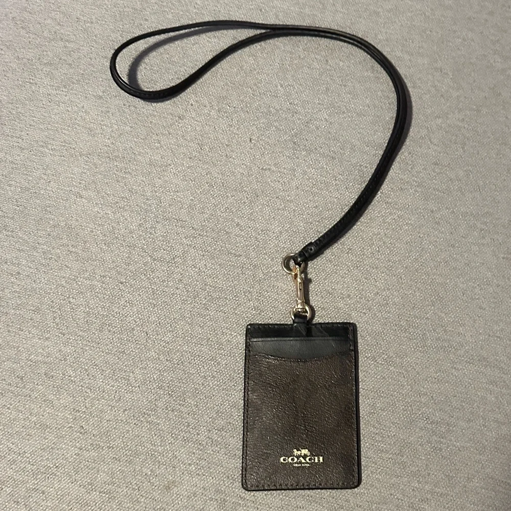 COACH Signature PVC LANYARD ID Badge Card holder - Picture 8 of 8